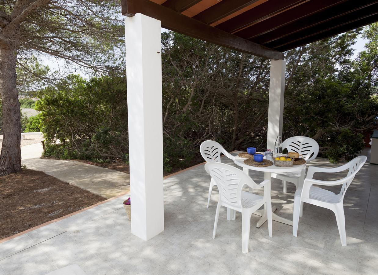 Viviendas Los Olivos - Formentera Break بلايا ميجورن المظهر الخارجي الصورة