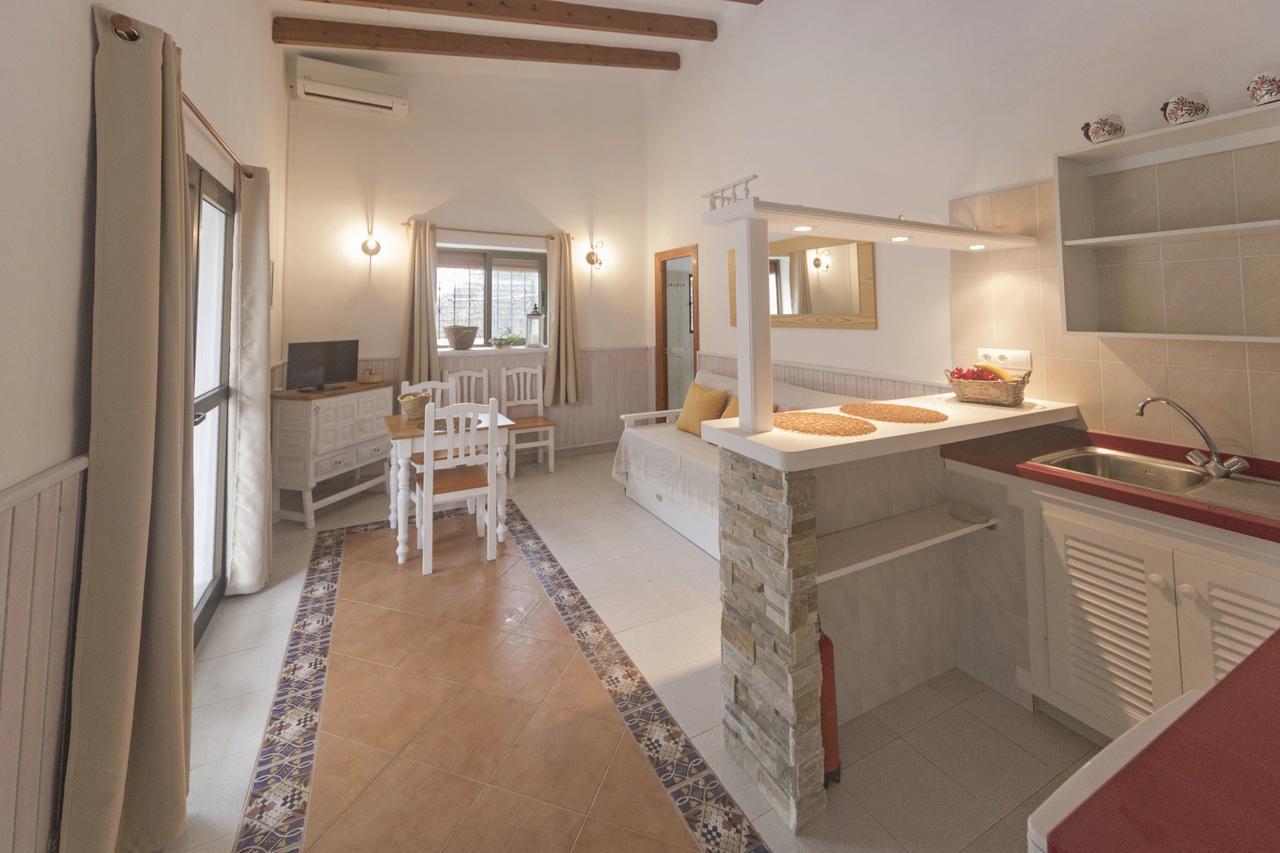 Viviendas Los Olivos - Formentera Break بلايا ميجورن المظهر الخارجي الصورة
